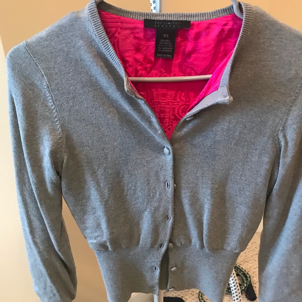 Grey sweater.